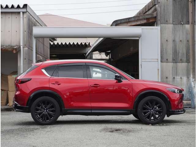 ＣＸ－５ ２．２　ＸＤ　スポーツ　アピアランス　ディーゼルターボ　ＢＯＳＥサウンド　ナビ　ＥＴＣ　前後ドラレコ　追従型クルコン　横滑り防止　Ｂｌｕｅｔｏｏｔｈオーディオ　電動リアゲート　シートヒーター　スマートキー　ツインターボ　ＵＳＢ　オートマチックハイビーム（15枚目）