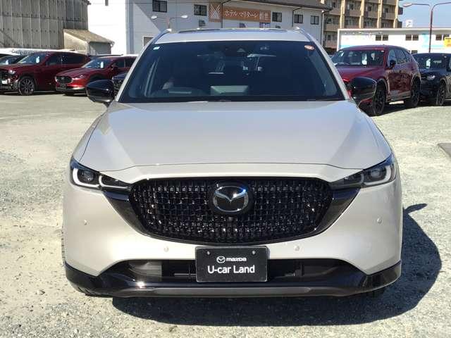 CX-8 2.2 XD スポーツ アピアランス ディーゼルターボ BOSEサウンド サンルーフ ナビ ETC キーレス オートマチックハイビーム シートヒーター アルミホイール 3列シート バックカメラ エアコン スマートキー 横滑り防止装置 アイドリングストップ(18枚目)