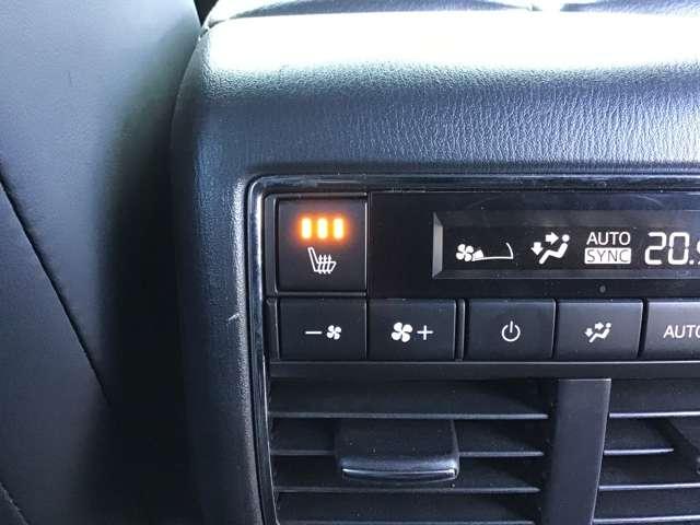 CX-8 2.2 XD スポーツ アピアランス ディーゼルターボ BOSEサウンド サンルーフ ナビ ETC キーレス オートマチックハイビーム シートヒーター アルミホイール 3列シート バックカメラ エアコン スマートキー 横滑り防止装置 アイドリングストップ(20枚目)