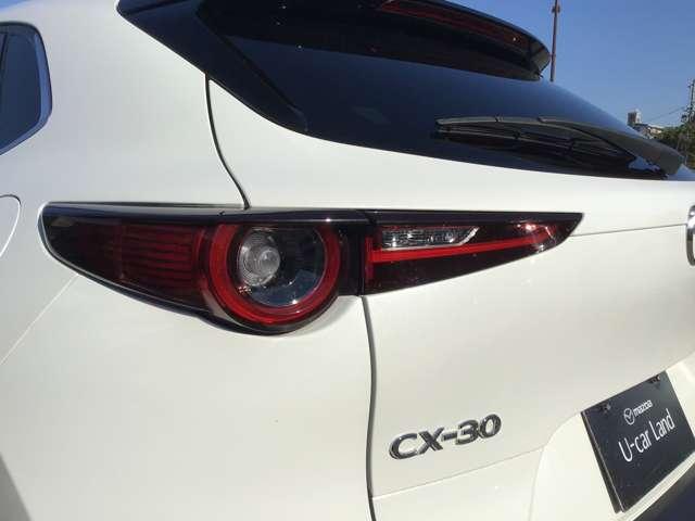 ＣＸ－３０ ２．０　２０Ｓ　プロアクティブ　ツーリングセレクション　ナビ　ＥＴＣ　前後ドラレコ　全方位モニター　レーダークルーズＣ　ＤＶＤプレーヤー　アドバンスドキー　Ｐシート　Ｓヒーター　キーレス　横滑り防止機能　パワーウィンドウ　バックカメラ　ＡＢＳ　エアコン（4枚目）