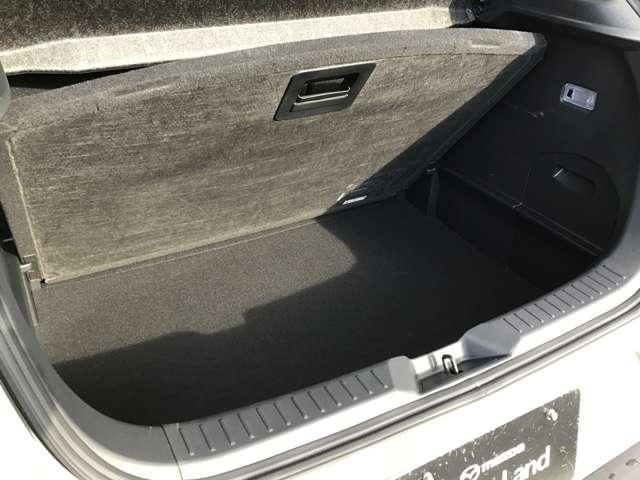 �A���_�[�X�y�[�X