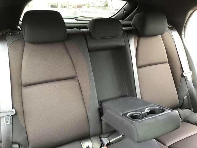 �Q��ڃV�[�g��������肭�낰���ԂɂȂ��Ă܂��B