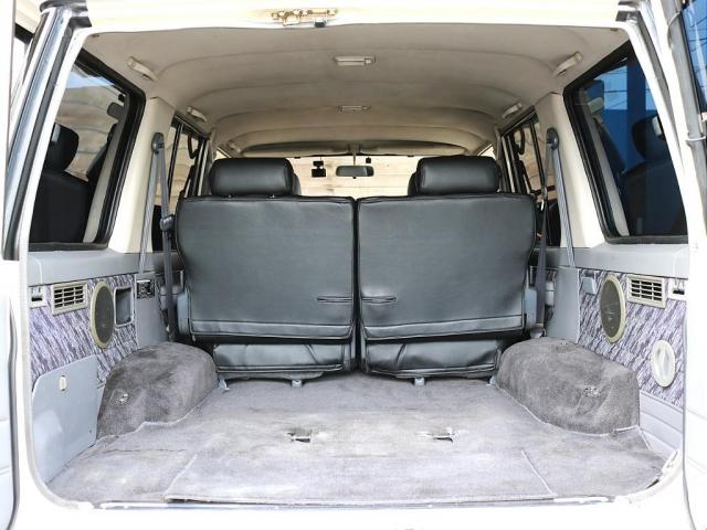 ランドクルーザープラド ＳＸワイド　ナローボディー　クラシックカスタム　ガルシアシスコ１６ｉｎｃｈアルミホイール＆ＢＦグッドリッチＫＯ２　ＲＡＮＣＨＯショック　メッキグリル　ＮＡＲＤＩクラシックウッドステアリング　シートカバー　Ｔベル済（13枚目）