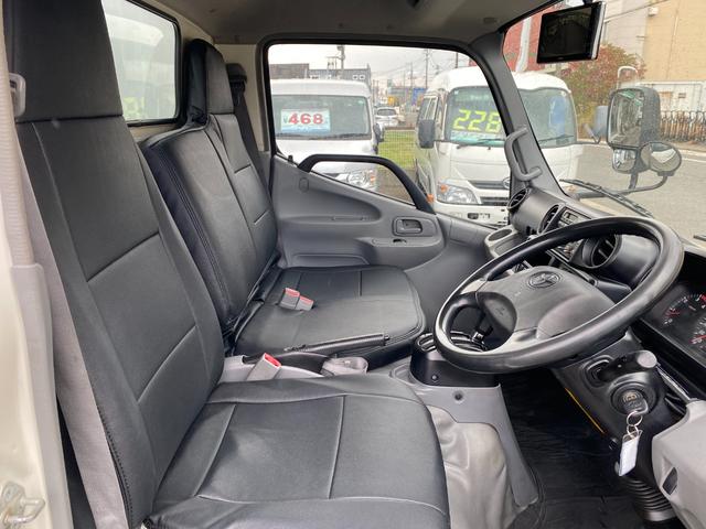 ダイナトラック 　２．９トン標準ロングパネルバン跳ね上げパワーゲート　オートマ　バックカメラ（12枚目）