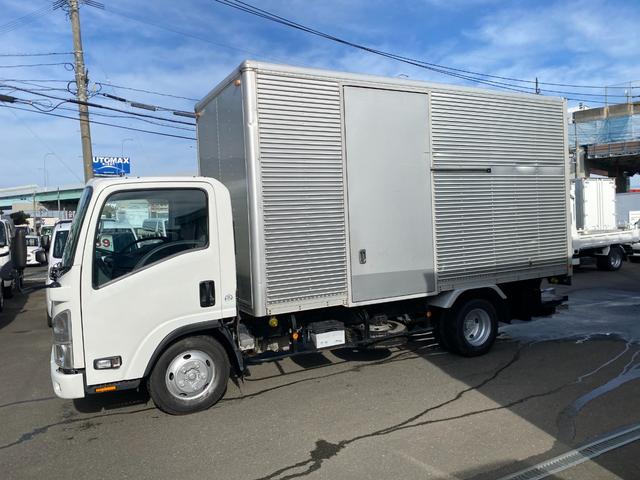 エルフトラック ロングフルフラットロー　２．９トンアルミバン格納ゲート　オートマ　バックカメラ　内高２２５ｃｍ（2枚目）