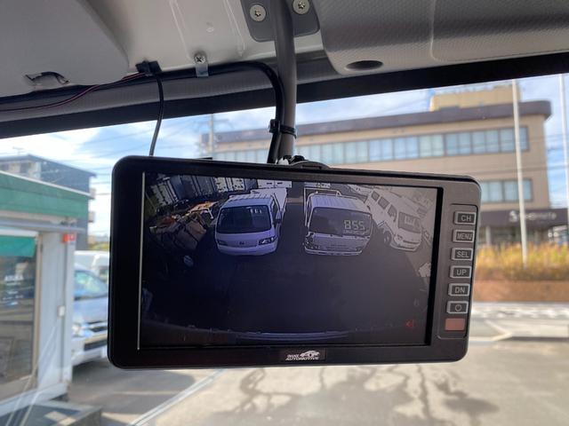 エルフトラック ロングフルフラットロー　２．９トンアルミバン格納ゲート　オートマ　バックカメラ　内高２２５ｃｍ（16枚目）