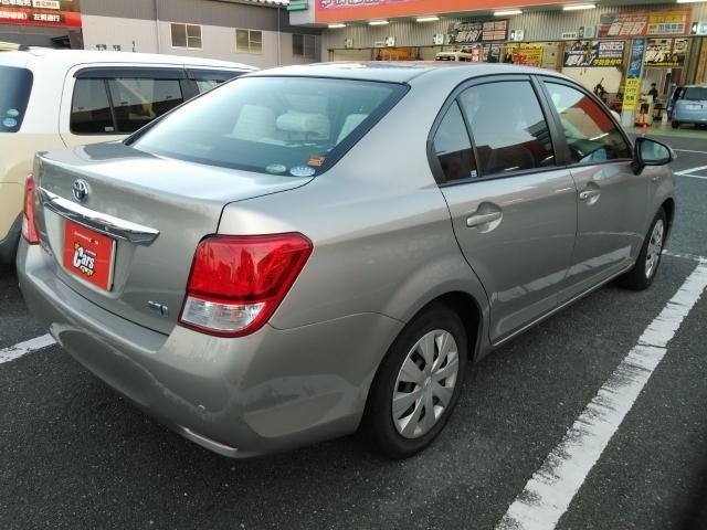 カローラアクシオ ハイブリッド　ワンオーナー　キーレス　ワンセグ　ナビ＆ＴＶ　エアバッグ　オートマ　フル装備　ＥＴＣ　バックカメラ（3枚目）