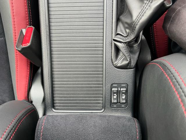 ＷＲＸ ＳＴＩ ＳＴＩ　ＶＡＲＩＳエアロ　ＨＫＳ車高調　マフラー　Ｍキャタ　レイズ１８インチ　社外セキュリティー　ダイアトーンナビ　スピーカー（20枚目）
