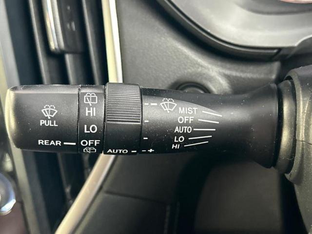 フォレスター ４ＷＤアドバンス　新品タイヤ／保証書／純正　ＳＤナビ／衝突安全装置／シートヒーター／車線逸脱防止支援システム／シート　フルレザー／パーキングアシスト　バックガイド／電動バックドア／ヘッドランプ　ＨＩＤ　革シート　４ＷＤ（16枚目）