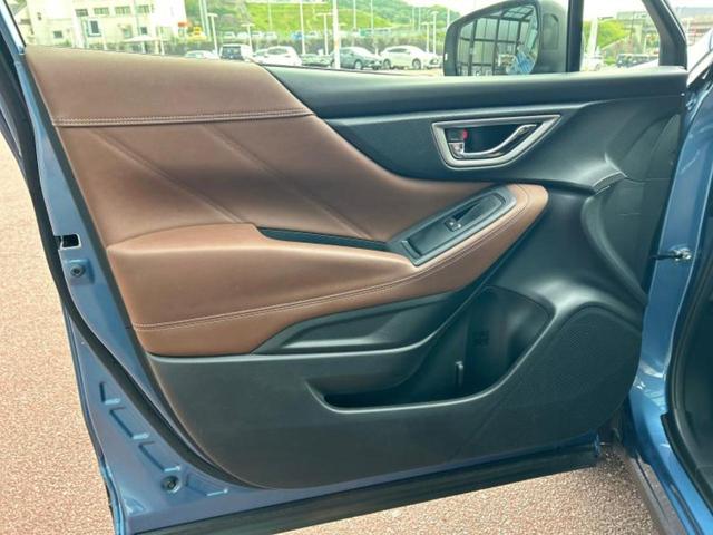 フォレスター ４ＷＤアドバンス　新品タイヤ／保証書／純正　ＳＤナビ／衝突安全装置／シートヒーター／車線逸脱防止支援システム／シート　フルレザー／パーキングアシスト　バックガイド／電動バックドア／ヘッドランプ　ＨＩＤ　革シート　４ＷＤ（22枚目）