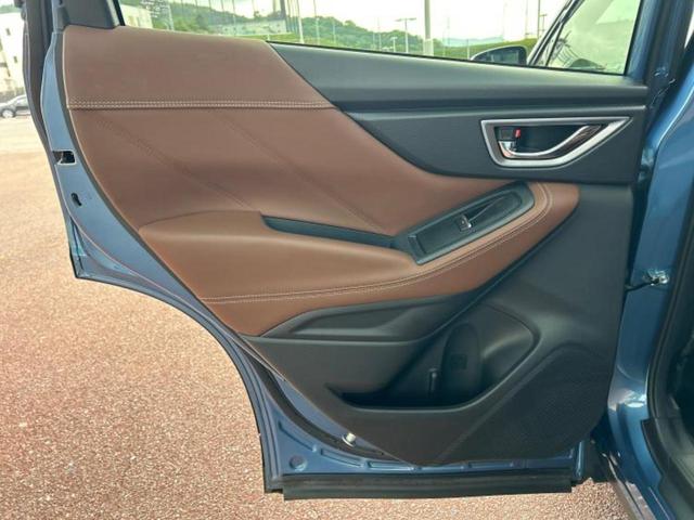 フォレスター ４ＷＤアドバンス　新品タイヤ／保証書／純正　ＳＤナビ／衝突安全装置／シートヒーター／車線逸脱防止支援システム／シート　フルレザー／パーキングアシスト　バックガイド／電動バックドア／ヘッドランプ　ＨＩＤ　革シート　４ＷＤ（23枚目）