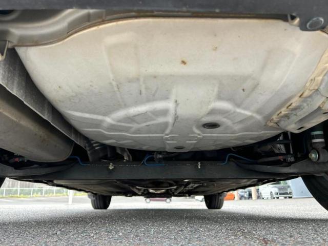 お車に合わせて無料保証以外にも、保証範囲、期間、距離を拡充させた有料保証もご用意しております！中古車の購入が初めてで不安・・・というお客様もご安心ください！