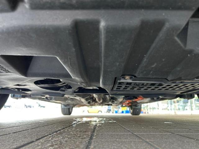 アクア Ｓスタイルブラック　保証書／純正　ＳＤナビ／衝突安全装置／シートヒーター　前席／車線逸脱防止支援システム／ＥＴＣ／ＥＢＤ付ＡＢＳ／横滑り防止装置／アイドリングストップ／フルセグＴＶ／エアバッグ　運転席／エアバッグ　助手席（50枚目）