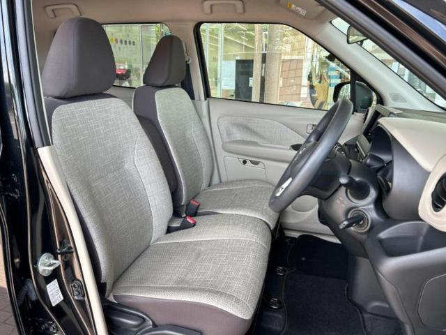 デイズ Ｓ　新品タイヤ／ＡＢＳ／アイドリングストップ／禁煙車／エアバッグ　運転席／エアバッグ　助手席／パワーウインドウ／キーレスエントリー／パワーステアリング／マニュアルエアコン／取扱説明書／セキュリティアラーム（4枚目）