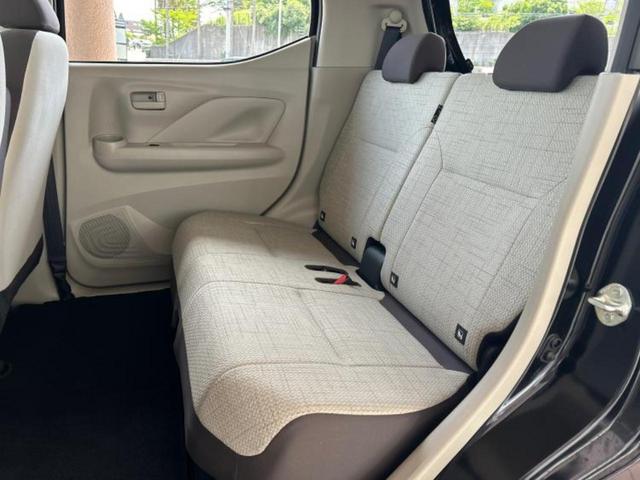 デイズ Ｓ　新品タイヤ／ＡＢＳ／アイドリングストップ／禁煙車／エアバッグ　運転席／エアバッグ　助手席／パワーウインドウ／キーレスエントリー／パワーステアリング／マニュアルエアコン／取扱説明書／セキュリティアラーム（7枚目）