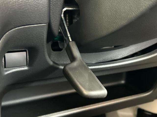 デイズ Ｓ　新品タイヤ／ＡＢＳ／アイドリングストップ／禁煙車／エアバッグ　運転席／エアバッグ　助手席／パワーウインドウ／キーレスエントリー／パワーステアリング／マニュアルエアコン／取扱説明書／セキュリティアラーム（39枚目）