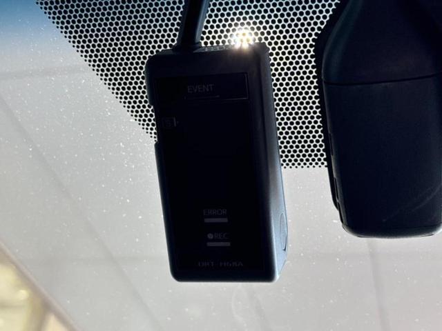 アルファードハイブリッド ４ＷＤエグゼクティブラウンジＳ　ＪＢＬ／保証書／ディスプレイオーディオ＋ナビ１０．５インチ／フリップダウンモニター　純正　１３．２インチ／デジタルインナーミラー／トヨタセーフティセンス／両側電動スライドドア　革シート　全周囲カメラ（54枚目）