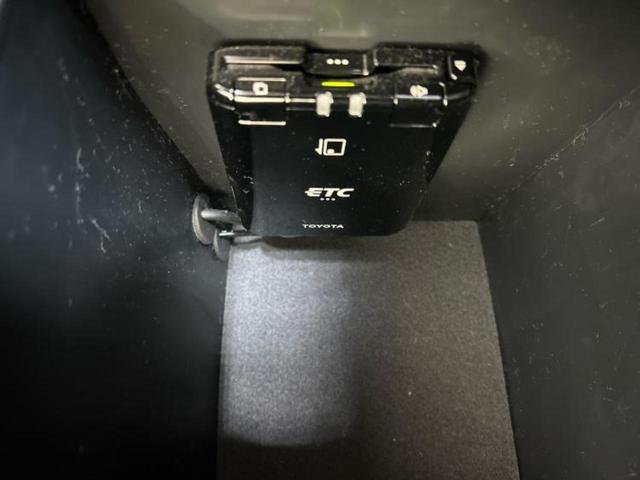 ハイラックス ４ＷＤ　Ｚ　ＧＲスポーツ　保証書／ディスプレイオーディオ＋ナビ／トヨタセーフティセンス／パノラミックビューモニター／車線逸脱防止支援システム／シート　ハーフレザー／パーキングアシスト　バックガイド　衝突被害軽減システム　４ＷＤ（17枚目）