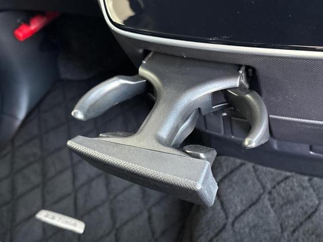 エスティマ アエラスプレミアム　保証書／純正　９インチ　ＳＤナビ／トヨタセーフティセンス／両側電動スライドドア／車線逸脱防止支援システム／シート　ハーフレザー／ドライブレコーダー　前後／ヘッドランプ　ＬＥＤ　衝突被害軽減システム（39枚目）