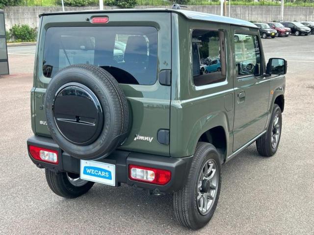 ジムニー ４ＷＤ　ＸＣ　保証書／セーフティサポート（スズキ）／シートヒーター　前席／車線逸脱防止支援システム／ＥＢＤ付ＡＢＳ／横滑り防止装置／クルーズコントロール／ターボ／禁煙車／エアバッグ　運転席／エアバッグ　助手席（3枚目）