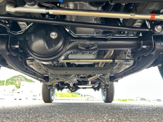 ジムニー ４ＷＤ　ＸＣ　保証書／セーフティサポート（スズキ）／シートヒーター　前席／車線逸脱防止支援システム／ＥＢＤ付ＡＢＳ／横滑り防止装置／クルーズコントロール／ターボ／禁煙車／エアバッグ　運転席／エアバッグ　助手席（50枚目）