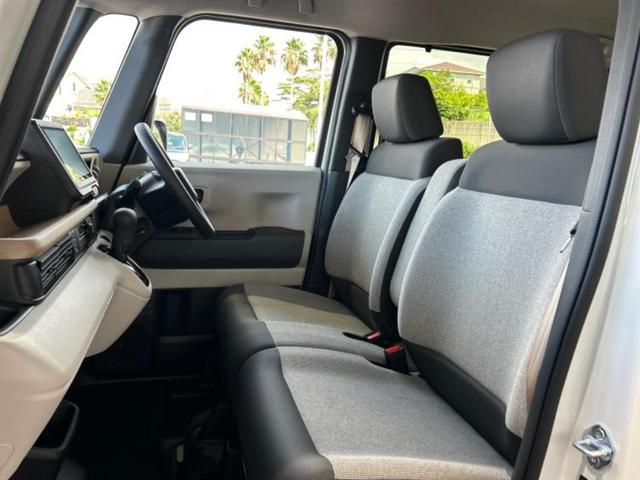Ｎ－ＢＯＸ ヒョウジュン　保証書／純正　８インチ　ナビ／ホンダセンシング／両側電動スライドドア／シートヒーター　前席／車線逸脱防止支援システム／パーキングアシスト　バックガイド／届出済未使用車　衝突被害軽減システム　禁煙車（6枚目）