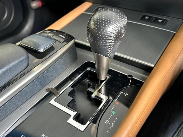ＧＳ ＧＳ４５０ｈ　Ｆスポーツ　サンルーフ／純正　ＨＤＤナビ／シートヒーター／シート　フルレザー／ヘッドランプ　ＬＥＤ／Ｂｌｕｅｔｏｏｔｈ接続／ＥＴＣ／ＥＢＤ付ＡＢＳ／横滑り防止装置／アイドリングストップ／バックモニター　革シート（18枚目）