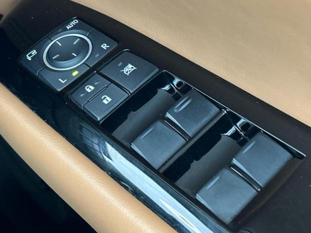 ＧＳ ＧＳ４５０ｈ　Ｆスポーツ　サンルーフ／純正　ＨＤＤナビ／シートヒーター／シート　フルレザー／ヘッドランプ　ＬＥＤ／Ｂｌｕｅｔｏｏｔｈ接続／ＥＴＣ／ＥＢＤ付ＡＢＳ／横滑り防止装置／アイドリングストップ／バックモニター　革シート（30枚目）
