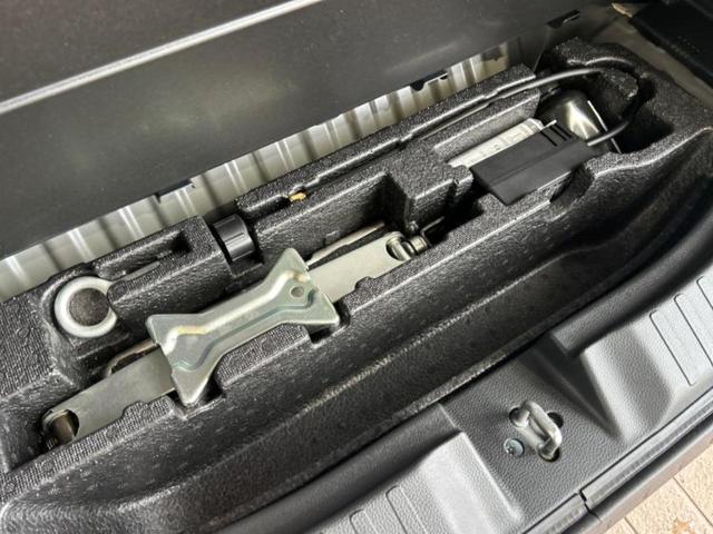 Ｎ－ＢＯＸカスタム Ｇ・Ｌホンダセンシング　新品タイヤ／社外　９インチ　ＳＤナビ／電動スライドドア／ヘッドランプ　ＬＥＤ／ＵＳＢジャック／Ｂｌｕｅｔｏｏｔｈ接続／ＥＴＣ／ＥＢＤ付ＡＢＳ／横滑り防止装置／アイドリングストップ　バックカメラ（24枚目）
