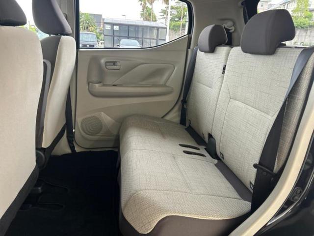 デイズ Ｓ　新品タイヤ／保証書／エマージェンシーブレーキ／車線逸脱防止支援システム／ＵＳＢジャック／ＥＢＤ付ＡＢＳ／横滑り防止装置／アイドリングストップ／禁煙車／エアバッグ　サイド／キーレス／オートライト（7枚目）