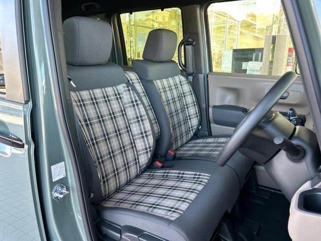 Ｎ－ＢＯＸジョイ ヒョウジュン２トーン　純正　８インチ　ナビ／ホンダセンシング／電動スライドドア／シートヒーター　前席／車線逸脱防止支援システム／登録済未使用車／ヘッドランプ　ＬＥＤ／Ｂｌｕｅｔｏｏｔｈ接続／ＥＢＤ付ＡＢＳ　レーンアシスト（4枚目）