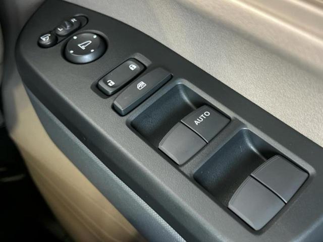 Ｎ－ＢＯＸジョイ ヒョウジュン２トーン　純正　８インチ　ナビ／ホンダセンシング／電動スライドドア／シートヒーター　前席／車線逸脱防止支援システム／登録済未使用車／ヘッドランプ　ＬＥＤ／Ｂｌｕｅｔｏｏｔｈ接続／ＥＢＤ付ＡＢＳ　レーンアシスト（28枚目）