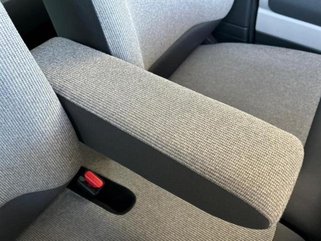 Ｎ－ＢＯＸ ヒョウジュン　純正　８インチ　ナビ／電動スライドドア／車線逸脱防止支援システム／ヘッドランプ　ＬＥＤ／ＵＳＢジャック／ＥＴＣ／ＥＢＤ付ＡＢＳ／横滑り防止装置／アイドリングストップ／クルーズコントロール　バックカメラ（31枚目）