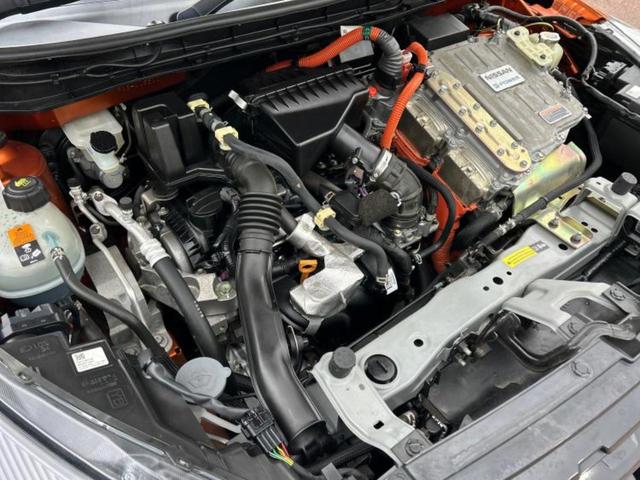 キックス Ｘツートーンインテリアエディション　新品タイヤ／保証書／純正　９インチ　ナビ／インテリジェントルームミラー／エマージェンシーブレーキ／シートヒーター　前席／車線逸脱防止支援システム／シート　合皮／プロパイロット／ヘッドランプ　ＬＥＤ（53枚目）