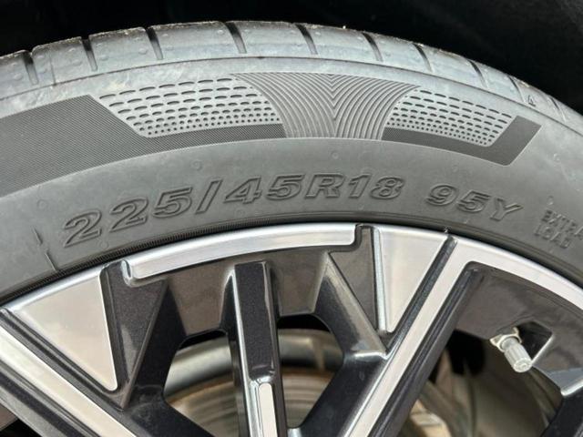 １シリーズ １２０Ｍスポーツ　カーナビゲーション／衝突安全装置／シートヒーター　前席／全方位モニター／車線逸脱防止支援システム／パーキングアシスト　バックガイド／ヘッドランプ　ＬＥＤ／ＥＢＤ付ＡＢＳ／横滑り防止装置　全周囲カメラ（52枚目）