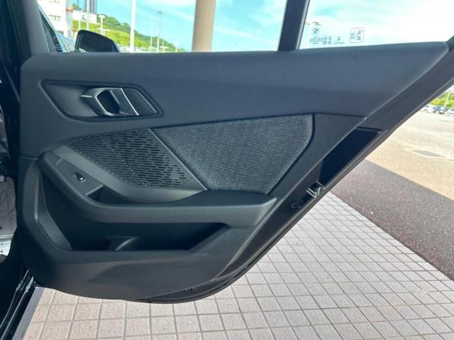 １シリーズ １２０　カーナビゲーション／シートヒーター　前席／全方位モニター／ヘッドランプ　ＬＥＤ／Ｂｌｕｅｔｏｏｔｈ接続／ＥＴＣ／ＥＢＤ付ＡＢＳ／横滑り防止装置／アイドリングストップ／クルーズコントロール　全周囲カメラ（21枚目）