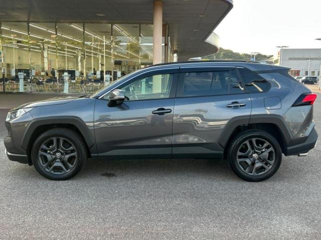 ＲＡＶ４ ４ＷＤアドベンチャー　サンルーフ／保証書／ディスプレイオーディオ＋ナビ／デジタルインナーミラー／トヨタセーフティセンス／車線逸脱防止支援システム／シート　合皮／パーキングアシスト　バックガイド　衝突被害軽減システム　４ＷＤ（2枚目）