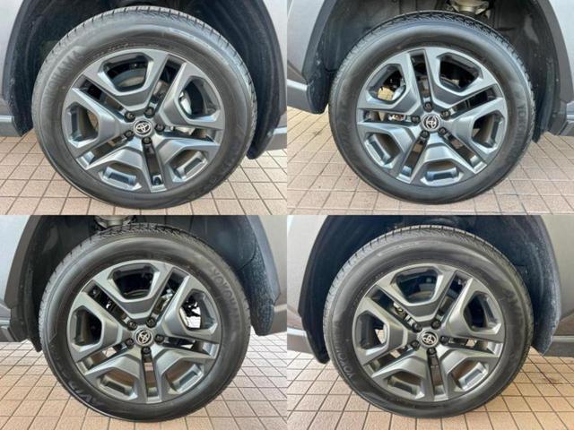 ＲＡＶ４ ４ＷＤアドベンチャー　サンルーフ／保証書／ディスプレイオーディオ＋ナビ／デジタルインナーミラー／トヨタセーフティセンス／車線逸脱防止支援システム／シート　合皮／パーキングアシスト　バックガイド　衝突被害軽減システム　４ＷＤ（62枚目）