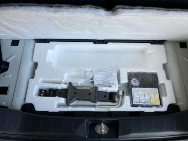 スペーシアカスタムＺ Ｚターボ　新品タイヤ／保証書／社外　ＳＤナビ／デジタルインナーミラー／デュアルカメラブレーキサポート（スズキ）／両側電動スライドドア／シートヒーター　運転席／車線逸脱防止支援システム　ターボ　バックカメラ（25枚目）