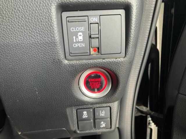 N-BOXカスタム G・Lホンダセンシング 新品タイヤ/保証書/純正 メモリーナビ/ホンダセンシング/電動スライドドア/車線逸脱防止支援システム/ヘッドランプ LED/Bluetooth接続/ETC/EBD付ABS/横滑り防止装置 バックカメラ(27枚目)