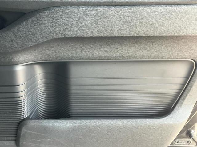 N-BOXカスタム G・Lホンダセンシング 新品タイヤ/保証書/純正 メモリーナビ/ホンダセンシング/電動スライドドア/車線逸脱防止支援システム/ヘッドランプ LED/Bluetooth接続/ETC/EBD付ABS/横滑り防止装置 バックカメラ(42枚目)