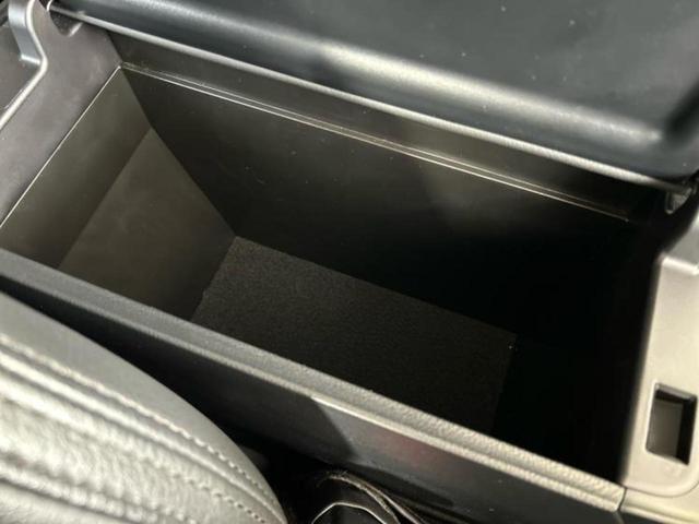 プリウス Ｓセーフティプラス２　新品タイヤ／モデリスタエアロ／保証書／ディスプレイオーディオ＋ナビ／衝突安全装置／車線逸脱防止支援システム／ドライブレコーダー　前後／ヘッドランプ　ＬＥＤ／Ｂｌｕｅｔｏｏｔｈ接続　衝突被害軽減システム（32枚目）