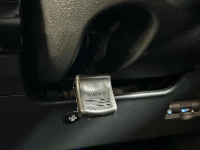 プリウス Ｓセーフティプラス２　新品タイヤ／モデリスタエアロ／保証書／ディスプレイオーディオ＋ナビ／衝突安全装置／車線逸脱防止支援システム／ドライブレコーダー　前後／ヘッドランプ　ＬＥＤ／Ｂｌｕｅｔｏｏｔｈ接続　衝突被害軽減システム（43枚目）