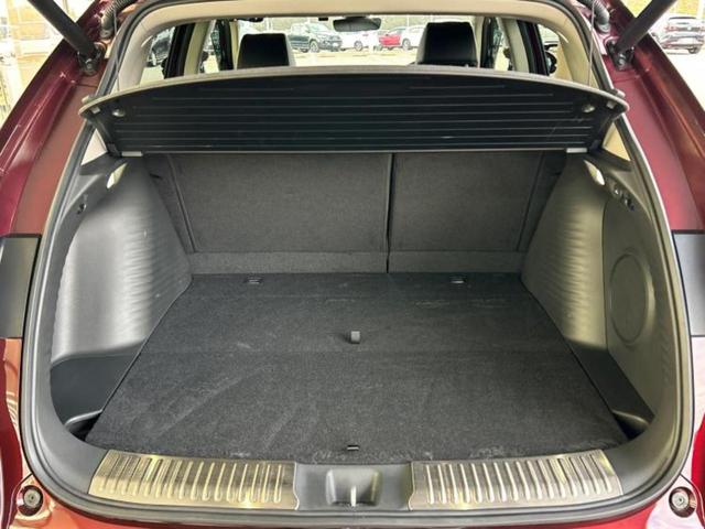 ZR-V 4WD eHEV Z BOSE/保証書/純正 9インチ ナビ/ホンダセンシング/シートヒーター 前席/マルチビューカメラシステム/車線逸脱防止支援システム/シート 合皮/電動バックドア/ドライブレコーダー 純正 電動シート(8枚目)