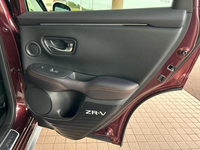 ZR-V 4WD eHEV Z BOSE/保証書/純正 9インチ ナビ/ホンダセンシング/シートヒーター 前席/マルチビューカメラシステム/車線逸脱防止支援システム/シート 合皮/電動バックドア/ドライブレコーダー 純正 電動シート(20枚目)