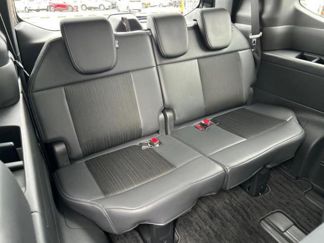 ステップワゴン ｅＨＥＶスパーダ　保証書／純正　１１インチ　ＳＤナビ／ホンダセンシング／両側電動スライドドア／シートヒーター　前席／車線逸脱防止支援システム／シート　ハーフレザー／パーキングアシスト　バックガイド　衝突被害軽減システム（6枚目）