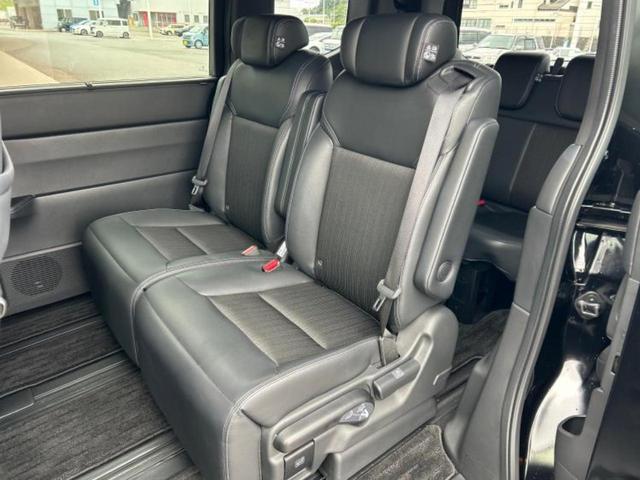 ステップワゴン ｅＨＥＶスパーダ　保証書／純正　１１インチ　ＳＤナビ／ホンダセンシング／両側電動スライドドア／シートヒーター　前席／車線逸脱防止支援システム／シート　ハーフレザー／パーキングアシスト　バックガイド　衝突被害軽減システム（8枚目）