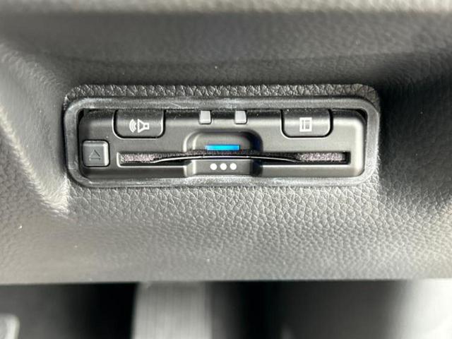 ステップワゴン ｅＨＥＶスパーダ　保証書／純正　１１インチ　ＳＤナビ／ホンダセンシング／両側電動スライドドア／シートヒーター　前席／車線逸脱防止支援システム／シート　ハーフレザー／パーキングアシスト　バックガイド　衝突被害軽減システム（18枚目）