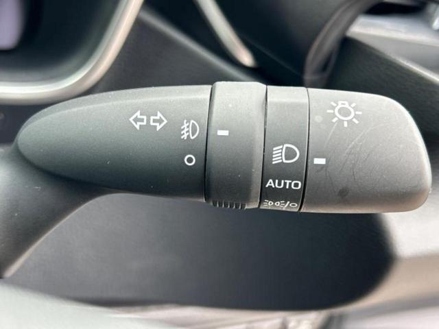 カローラツーリング ハイブリッドアクティブスポーツ 保証書/ディスプレイオーディオ+ナビ/シートヒーター 前席/車線逸脱防止支援システム/シート ハーフレザー/ヘッドランプ LED/Bluetooth接続/ETC2.0/EBD付ABS バックカメラ(15枚目)