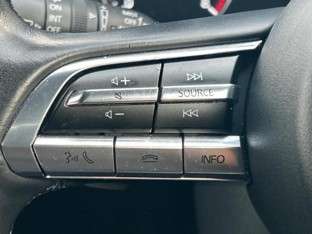 MAZDA3ファストバック 20Sプロアクティブツーリングセレクション 保証書/純正 SDナビ/衝突安全装置/シートヒーター 前席/360°ビューモニター/車線逸脱防止支援システム/ドライブレコーダー 前後/ヘッドランプ LED/Bluetooth接続/ETC 電動シート(39枚目)
